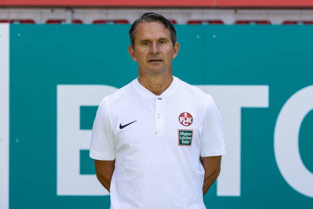 Dirk Schuster coach 1 FC Kaiserslautern , media day, 1 FC Kaiserslautern, 2 Bundesliga, football, 12 07 2022 media day, 1 FC Kaiserslautern, 2 Bundesliga, football, 12 07 2022 Copyright: xEibner-Pressefoto AlexanderxNeisx