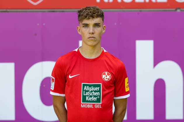 Neal Gibs 1 FC Kaiserslautern , media day, 1 FC Kaiserslautern, 2 Bundesliga, football, 12 07 2022 media day, 1 FC Kaiserslautern, 2 Bundesliga, football, 12 07 2022 Copyright: xEibner-Pressefoto AlexanderxNeisx