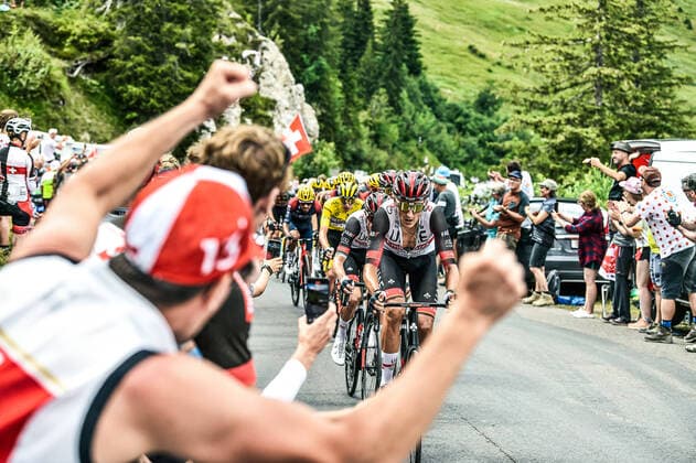 July 10, 2022, France: Peloton Group during Tour de France 2022 Stage 9 - Aigle to Chatel Les Portes du Soleil (192,9km). France - ZUMAz03_ 20220710_stw_z03_858 Copyright: xA.O.Sx