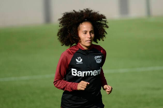 Fußball, Frauen, Bayer Leverkusen Training in Mexiko July 12, 2022, Mexico City, Mexico City, Mexico: July 12, 2022, Mexico City, Mexico: Amira Arfaoui of the Women s Bayer Leverkusen team during a training before the match between America and Bayer Leverkusen as part of 100 years of Bayer in Mexico. on July 12, 2022 in Mexico City, Mexico. Mexico City Mexico - ZUMAe321 0162805395st Copyright: xCarlosxTischlerx xEyepixxGroupx