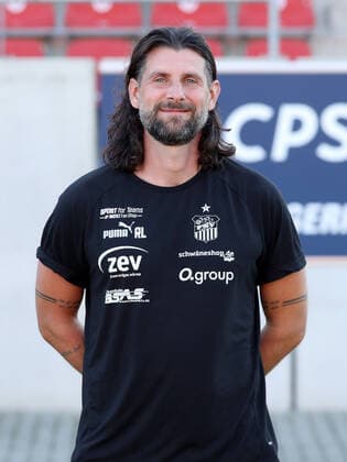 Teampraesentation Zwickau 12 07 2021 Co coach Robin Lenk Zwickau FSV Zwickau 3 Liga, Porträttermin 2022 2023 , Zwickau, 12 07 2021, GGZ Arena Zwickau, Football ,
