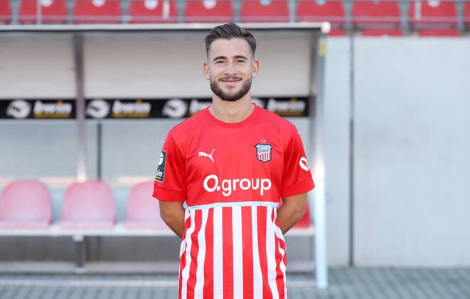 Teampraesentation Zwickau 12 07 2021 Can Coskun 22, Zwickau FSV Zwickau 3 Liga, Porträttermin 2022 2023 , Zwickau, 12 07 2021, GGZ Arena Zwickau, Football ,