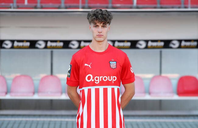 Teampraesentation Zwickau 12 07 2021 Till Streller 21, Zwickau FSV Zwickau 3 Liga, Porträttermin 2022 2023 , Zwickau, 12 07 2021, GGZ Arena Zwickau, Football ,