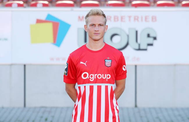 Teampraesentation Zwickau 12 07 2021 Maximilian Jansen 6, Zwickau FSV Zwickau 3 Liga, Porträttermin 2022 2023 , Zwickau, 12 07 2021, GGZ Arena Zwickau, Football ,