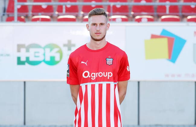 Teampraesentation Zwickau 12 07 2021 Felix Brand 5, Zwickau FSV Zwickau 3 Liga, Porträttermin 2022 2023 , Zwickau, 12 07 2021, GGZ Arena Zwickau, Football ,