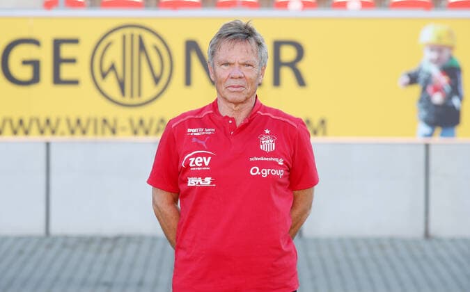 Teampraesentation Zwickau 12 07 2021 team doctor Dr Hans Jürgen Lambrecht FSV Zwickau 3 Liga, Porträttermin 2022 2023 , Zwickau, 12 07 2021, GGZ Arena Zwickau, football ,