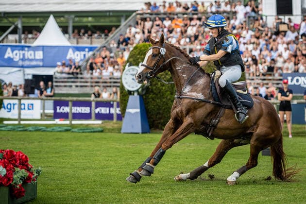 Bilder des Jahres 2022, Sport 07 Juli 220713 Sandra Gustafsson, Sverige, tävlar med hästen Koordinat i Falsterbo Hunting Presented By Vellinge Kommun under dag 5 av Falsterbo Horse Show den 13 juli 2022 i Falsterbo. *** 220713 Sandra Gustafsson, Sweden, competes with the horse Coordinate in Falsterbo Hunting Presented By Vellinge Municipality during day 5 of Falsterbo Horse Show on July 13, 2022 in Falsterbo,  Copyright: CHRISTOFFERxBORGxMATTISSON BB220713CB104