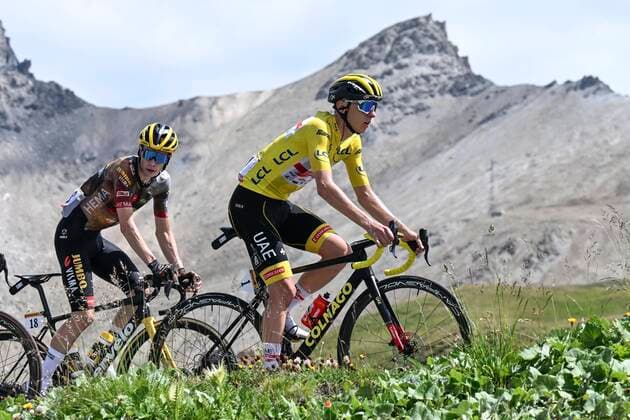 COL DU GRANON, FRANCE - JULY 13 : Vingegaard Jonas (DEN) of Team Jumbo-Visma and Pogacar Tadej (SLO) of UAE Team Emirates during stage 11 of the 109th edition of the 2022 Tour de France cycling race, a stage of 149 kms with start in Albertville and finish in Col Du Granon on July 13, 2022 in Col Du Granon, France, 13 07 2022 ( Motordriver Kenny Verfaillie - Tour de France 2022 - Stage 11 PhotoNews Panoramic 