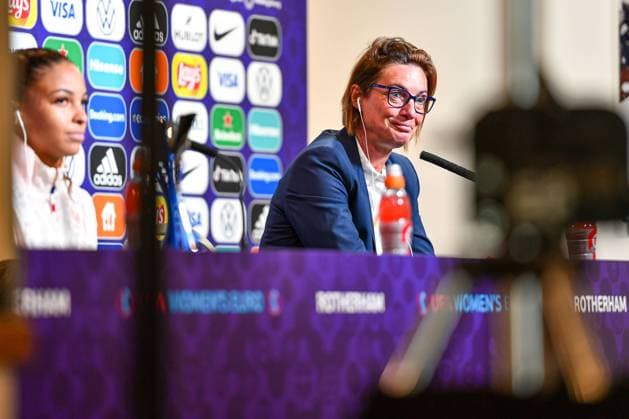 FRANCE vs BELGIUM Delphine Cascarino (20) of France and head coach Corinne Diacre of France pictured at the press conference, PK, Pressekonferenz after a female soccer game between the national teams of France , called Les Bleus , and Belgium , called the Red Flames , The second game in group D of the Womens Euro in England 2022, on Thursday 14 July 2022 in Rotherham , England . PHOTO SPORTPIX STIJN AUDOOREN Rotherham New York Stadium South Yorkshire England  Copyright: xSportpixxStijnxAudoorenx