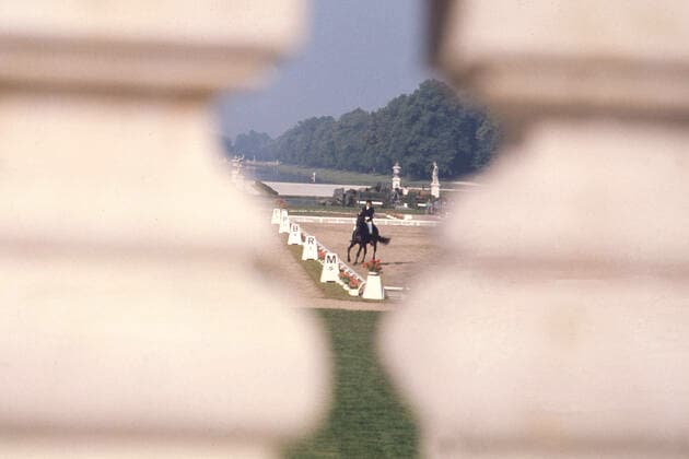 Dressurwettbewerb der Olympischen Spiele 1972, Reiten, Dressur, Reitsport, Uebersicht, am Schloss Nymphenburg, Feature, Symbolfoto, Randmotiv, undatierte Aufnahme, Olympische Sommerspiele vom 26.08. bis 11.09.1972 in Muenchen Deutschland, Â *** Dressage competition of the Olympic Games 1972, riding, dressage, equestrian sport, overview, at the Nymphenburg Palace, feature, symbol photo, marginal motif, undated photo, Olympic Summer Games from 26 08 to 11 09 1972 in Munich Germany, Â
