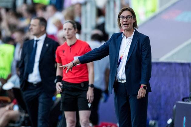 UEFA WOMENS EURO ENGLAND 2022 France Belgium 14 07 2022 Corinne Diacre Coach France UEFA WOMENS EURO ENGLAND 2022 France Belgium New York Stadium, Rotherham, 14 07 2022 Copyright: xBEAUTIFULxSPORTS Wunderlx