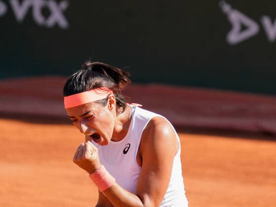 July 15, 2022, Lausanne, Vaud, Switzerland: Lausanne, Switzerland: FranceÃ¢â‚¬â ¢s CAROLINE GARCIA reacts after winning a point during her WomenÃ¢â‚¬â ¢s Singles quarter-final match against Sara Sorribes Tormo at the Ladies Open Lausanne. Lausanne Switzerland - ZUMAs230 20220715_znp_s230_014 Copyright: xCorinexScibozx