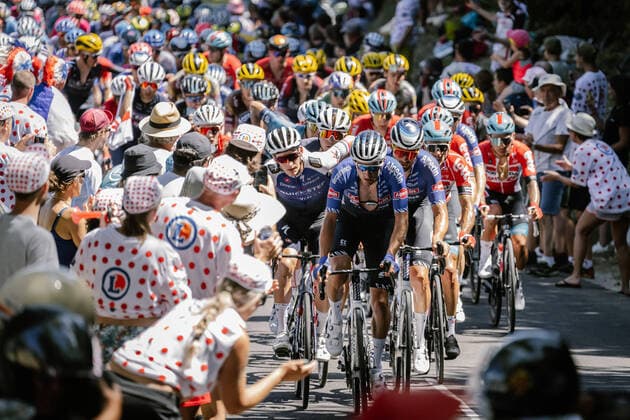 July 15, 2022, France: Peloton Group during Tour de France 2022 Stage 13 Le Bourg d oisans to Saint-Etienne (192,6km). France - ZUMAz03_ 20220715_stw_z03_196 Copyright: xA.O.Sx