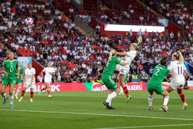 Nordirland gegen England Frauen 15. Juli 2022, Southampton UEFA Women™s EUROs Gruppenphase, Gruppe A Nordirland gegen England Alessia Russo aus England erzielt ihr 3. Tor Foto Charlotte Wilson Abseits Southampton UK  Copyright: xCharlottexWilsonx xOffsidexOffside
