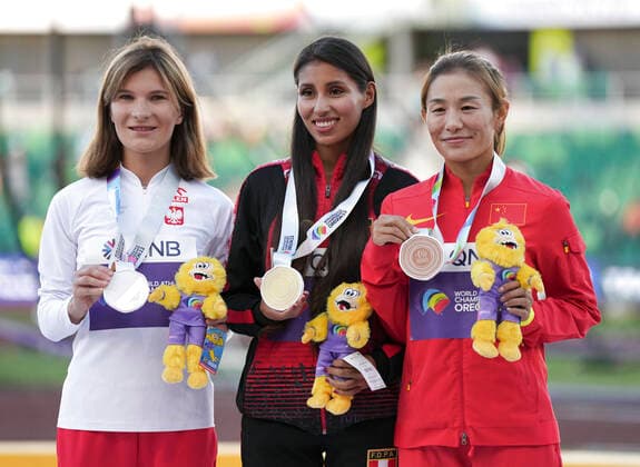Athletics, World Championships in Eugene, Women 20km Walk, Award Ceremony