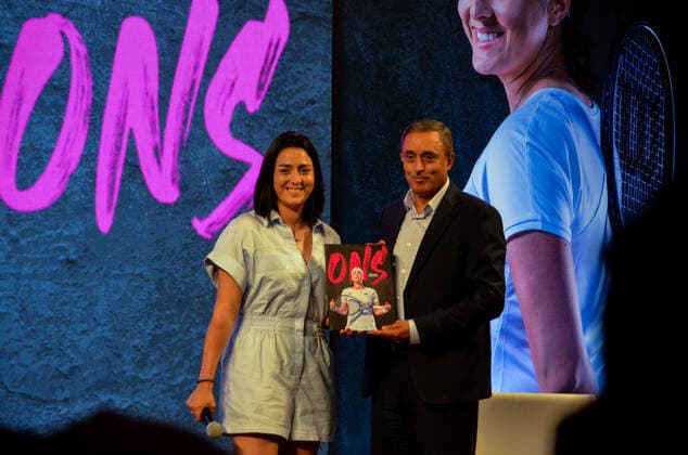 July 15, 2022, Tunis, Tunisia: Tunis, Tunisia. 15 July 2022. Tennis player Ons Jabeur is cheered and acclaimed by fans at the Municipal theatre in Tunis. Ons Jabeur has recently returned to Tunisia after arriving second at the Grand Slam women single at Wimbledon and narrowly missing out on winning her first Grand Slam Tunis Tunisia - ZUMAd99_ 0162942958st Copyright: xHasanxMradx