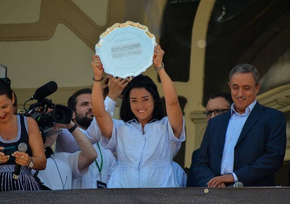 July 15, 2022, Tunis, Tunisia: Tunis, Tunisia. 15 July 2022. Tennis player Ons Jabeur is cheered and acclaimed by fans at the Municipal theatre in Tunis. Ons Jabeur has recently returned to Tunisia after arriving second at the Grand Slam women single at Wimbledon and narrowly missing out on winning her first Grand Slam Tunis Tunisia - ZUMAd99_ 0162943009st Copyright: xHasanxMradx