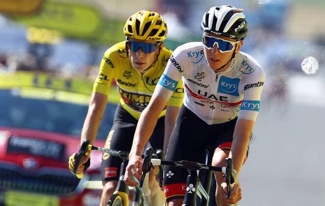 Slovenian Tadej Pogacar of UAE Team Emirates and Danish Jonas Vingegaard of Jumbo-Visma crosse the finish line at stage fourteen of the Tour de France cycling race, from Saint-Etienne to Mende (195 km), France, on Saturday 16 July 2022. This year s Tour de France takes place from 01 to 24 July 2022. - UK OUT DAVIDxPINTENS  x37537014x