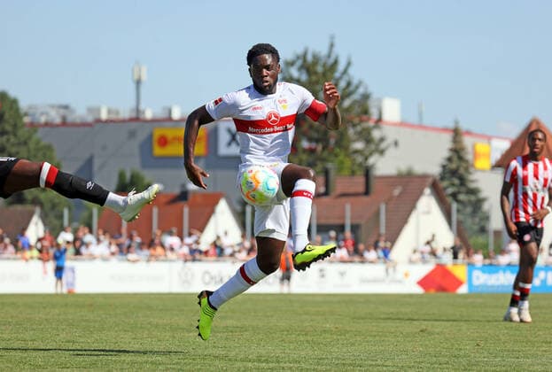 16 07 22 Brentford FC VfB Stuttgart Germany, Friedrichshafen, 16 07 2022, football, Bundesliga, test match, Brentford FC VfB Stuttgart Orel Mangala VfB Stuttgart