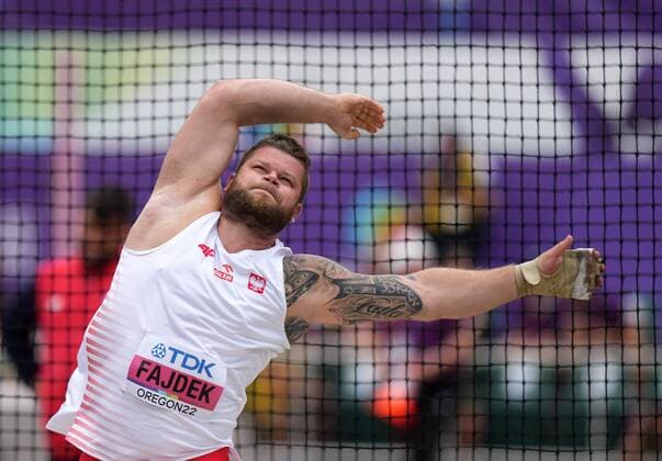 Bilder des Jahres 2022, Sport 07 Juli Sport Bilder des Tages (220717) -- EUGENE, July 17, 2022 -- Pawel Fajdek of Poland competes during the men s hammer throw final at the World Athletics Championships Oregon22 in Eugene, Oregon, the United States, July 16, 2022. ) (SP)U.S.-EUGENE-ATHLETICS-WORLD CHAMPIONSHIPS-MEN S HAMMER THROW FINAL WuxXiaoling 