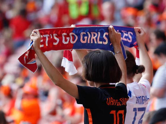 17 07 2022, Football, UEFA Womens EURO 2022, Switzerland Netherlands, GB, Sheffield, Bramall Lane picture v li Dutch fans Copyright: HMBxMedia xHeikoxBecker