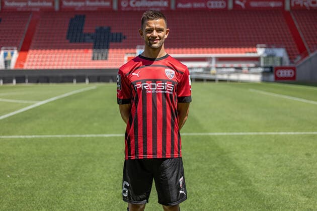 Visar Musliu 16, FCI FC Ingolstadt 04 3 Liga, Porträttermin 2022 2023, 3 Liga FC Ingolstadt 04 season 2022 2023