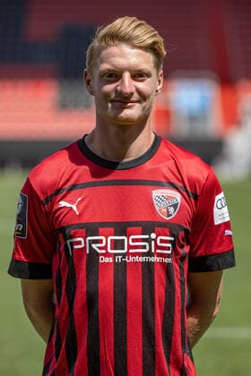 Maximilian Neuberger 38, FCI FC Ingolstadt 04 3 Liga, Porträttermin 2022 2023, 3 Liga FC Ingolstadt 04 season 2022 2023