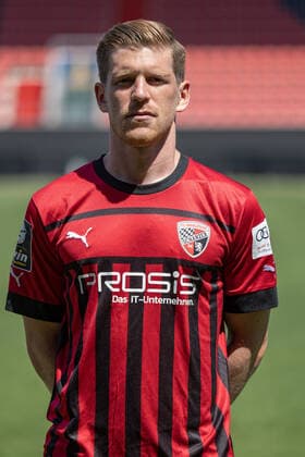 Denis Linsmayer 23, FCI FC Ingolstadt 04 3 Liga, Porträttermin 2022 2023, 3 Liga FC Ingolstadt 04 season 2022 2023