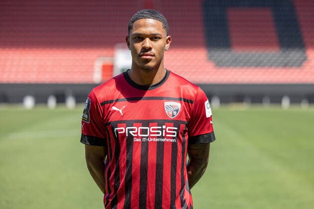 Justin Butler 31, FCI FC Ingolstadt 04 3 Liga, Porträttermin 2022 2023, 3 Liga FC Ingolstadt 04 season 2022 2023