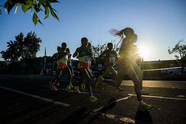 220718 Ababel Yeshaneh of Ethiopia, Gotytom Gebreslase of Ethiopia, Angela Taniu of Kenya and Ruth Chepngetich of Kenya compete in the WomenTMs Marathon during the 2022 World Athletics Championships on July 18, 2022 in Springfield freestyle athletics freestyle 2022 world athletics championships world athletics championships oregon22 freestyle athletics vm vm Eugene Dam Marathon,  Copyright: JOELxMARKLUND BB220718JM021