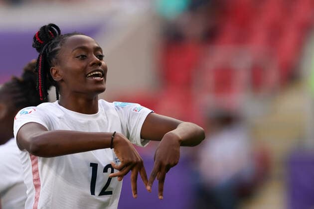 Sport Themen der Woche KW29 Sport Bilder des Tages Rotherham, England, July 18th 2022: Melvine Malard (12 France) celebrates after scoring her team s first goal during the UEFA Womens Euro 2022 group D football match between Iceland and France at New York Stadium in Rotherham, England. (Daniela Porcelli Panoramic SPP) FOOTBALL FEMININ : Islande Vs France - Euro 2022 - 18 07 2022 SPP Panoramic 