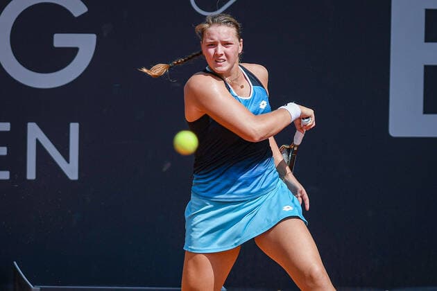 Jule Niemeier GER 19 07 2022 ¢ Tennis ¢ HAMBURG EUROPEAN OPEN 2022 ¢ ATP 500 u WTA 250, , Stadion am Rothenbaum, Hamburg, Copyright: xPeterxEppingerx