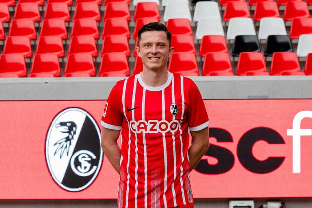 Michael Gregoritsch SC Freiburg, 38 SC Freiburg, 1 Bundesliga, Portraittermin 2022 2022, 20 07 2022 DFB DFL REGULATIONS PROHIBIT ANY USE OF PHOTOGRAPHS AS IMAGE SEQUENCES AND OR QUASI VIDEO SC Freiburg, 1 Bundesliga, Portraittermin 2022 2023, 20 07 2022 Freiburg Copyright: xEibner-Pressefoto RogerxBuerkex EP_EER