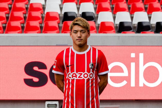 Ritsu Doan SC Freiburg, 42 SC Freiburg, 1 Bundesliga, Portraittermin 2022 2022, 20 07 2022 DFB DFL REGULATIONS PROHIBIT ANY USE OF PHOTOGRAPHS AS IMAGE SEQUENCES AND OR QUASI VIDEO SC Freiburg, 1 Bundesliga, Portraittermin 2022 2023, 20 07 2022 Freiburg Copyright: xEibner-Pressefoto RogerxBuerkex EP_EER