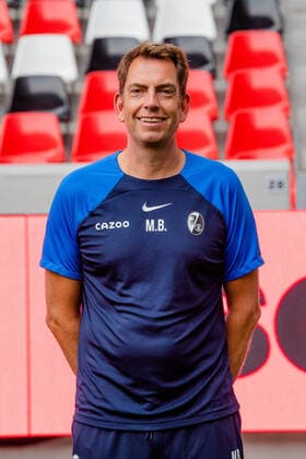 Markus Behrens Physiotherapist SC Freiburg, 1 Bundesliga, Portraittermin 2022 2022, 20 07 2022 DFB DFL REGULATIONS PROHIBIT ANY USE OF PHOTOGRAPHS AS IMAGE SEQUENCES AND OR QUASI VIDEO SC Freiburg, 1 Bundesliga, Portraittermin 2022 2023, 20 07 2022 Freiburg Copyright: xEibner-Pressefoto RogerxBuerkex EP_EER