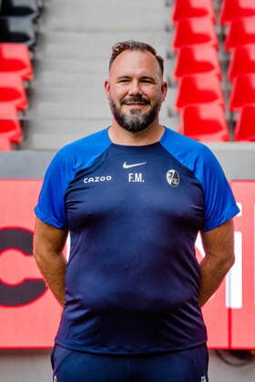 Florian Mack Physiotherapist SC Freiburg, 1 Bundesliga, Portraittermin 2022 2022, 20 07 2022 DFB DFL REGULATIONS PROHIBIT ANY USE OF PHOTOGRAPHS AS IMAGE SEQUENCES AND OR QUASI VIDEO SC Freiburg, 1 Bundesliga, Portraittermin 2022 2023, 20 07 2022 Freiburg Copyright: xEibner-Pressefoto RogerxBuerkex EP_EER