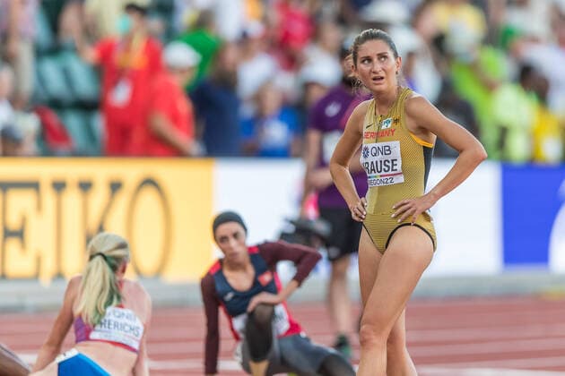 Sport Themen der Woche KW29 Sport Bilder des Tages World Athletics Championships Oregon 22; United States of America, 20.07.2022 Gesa Felicitas KRAUSE of GERMANY (GER) after finishing the womens 3000 m steeplechase at the World Athletics Championships Oregon 22 in Eugene, on Wednesday, July 20, 2022 *** World Athletics Championships Oregon 22 United States of America, 20 07 2022 Gesa Felicitas KRAUSE of GERMANY GER after finishing the womens 3000 m steeplechase at the World Athletics Championships Oregon 22 in Eugene, on Wednesday, July 20, 2022 Copyright: xBEAUTIFULxSPORTS OlafxRellischx