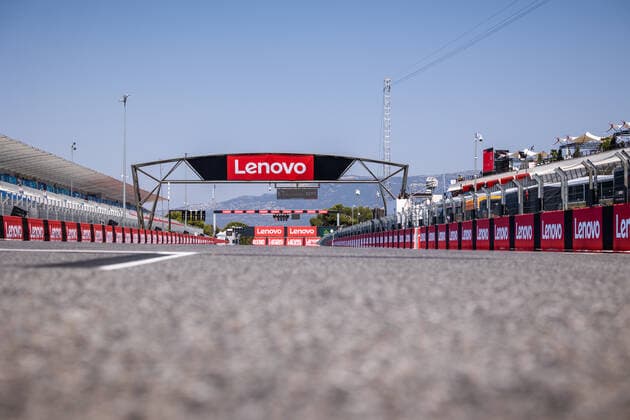 track, piste, circuit branding during the Formula 1 Lenovo Grand Prix de France, French Grand Prix 2022, 12th round of the 2022 FIA Formula One World Championship, WM, Weltmeisterschaft from July 22 to 24, 2022 on the Circuit Paul Ricard, in Le Castellet, France - F1 - FRENCH GRAND PRIX 2022 DPPI Panoramic  00122028_GH_1429