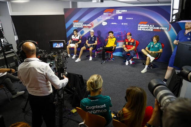 ZHOU Guanyu (chi), Alfa Romeo F1 Team ORLEN, LATIFI Nicholas (can), Williams Racing, NORRIS Lando (gbr), McLaren F1 Team, LECLERC Charles (mco), Scuderia Ferrari and VETTEL Sebastian (ger), Aston Martin F1 Team, portrait during the press conference, PK, Pressekonferenz prior to the Formula 1 Lenovo Grand Prix de France, French Grand Prix 2022, 12th round of the 2022 FIA Formula One World Championship, WM, Weltmeisterschaft from July 22 to 24, 2022 on the Circuit Paul Ricard, in Le Castellet, France - F1 - FRENCH GRAND PRIX 2022 DPPI Panoramic  _V2_4270
