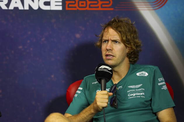 VETTEL Sebastian (ger), Aston Martin F1 Team, portrait during the press conference, PK, Pressekonferenz prior to the Formula 1 Lenovo Grand Prix de France, French Grand Prix 2022, 12th round of the 2022 FIA Formula One World Championship, WM, Weltmeisterschaft from July 22 to 24, 2022 on the Circuit Paul Ricard, in Le Castellet, France - F1 - FRENCH GRAND PRIX 2022 DPPI Panoramic  AV6_9290