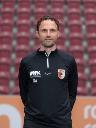 Daniel Müller Head of Medical Department FC Augsburg 1 BL, Porträttermin 2022 2023,
