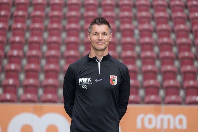 Frank Rossner Rehab and athletic trainer FC Augsburg 1 BL, portrait date 2022 2023,