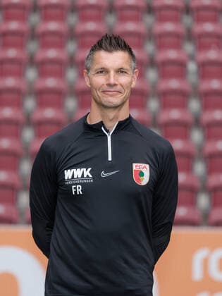 Frank Rossner Rehab and athletic trainer FC Augsburg 1 BL, portrait date 2022 2023,