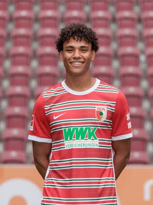 Henri Koudossou FC Augsburg 1 BL, portrait date 2022 2023,