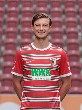 Lukas Petkov FC Augsburg 1 BL, Porträttermin 2022 2023,