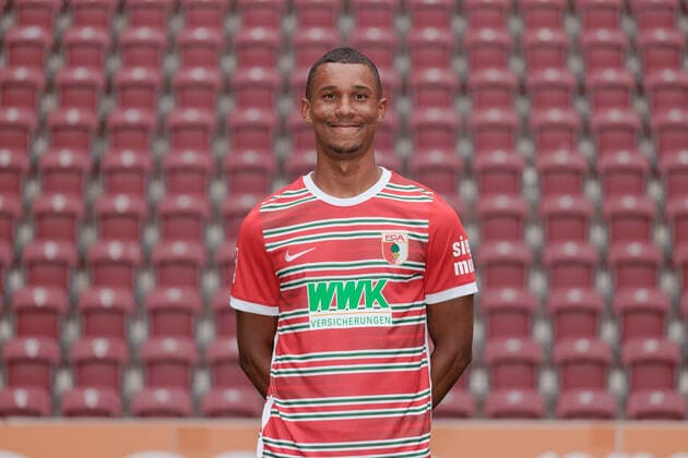 Felix Uduokhai FC Augsburg 1 BL, Porträttermin 2022 2023,