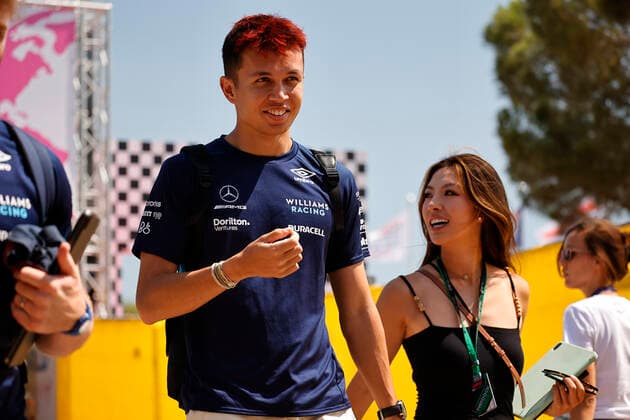 ALBON Alexander (tha), Williams Racing FW44, portrait during the Formula 1 Lenovo Grand Prix de France, French Grand Prix 2022, 12th round of the 2022 FIA Formula One World Championship, WM, Weltmeisterschaft from July 22 to 24, 2022 on the Circuit Paul Ricard, in Le Castellet, France - F1 - FRENCH GRAND PRIX 2022 DPPI Panoramic  0012202800431