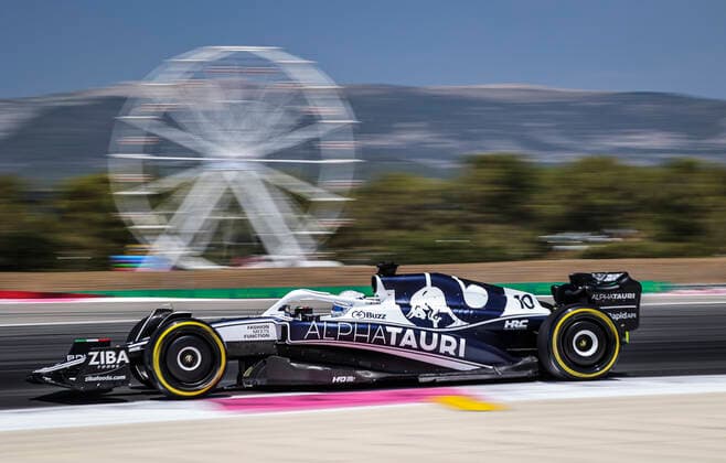 10 GASLY Pierre (fra), Scuderia AlphaTauri AT03, action during the Formula 1 Lenovo Grand Prix de France, French Grand Prix 2022, 12th round of the 2022 FIA Formula One World Championship, WM, Weltmeisterschaft from July 22 to 24, 2022 on the Circuit Paul Ricard, in Le Castellet, France - F1 - FRENCH GRAND PRIX 2022 DPPI Panoramic  DC0A5873