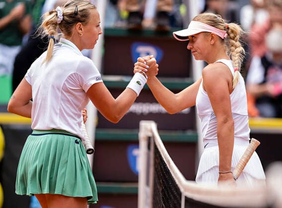 Anett Kontaveit EST , Anastasia Potapova RUS 22 07 22, Hamburg, Hamburg European Open 2022, WTA250, Tennis, Womens Tennis, Â