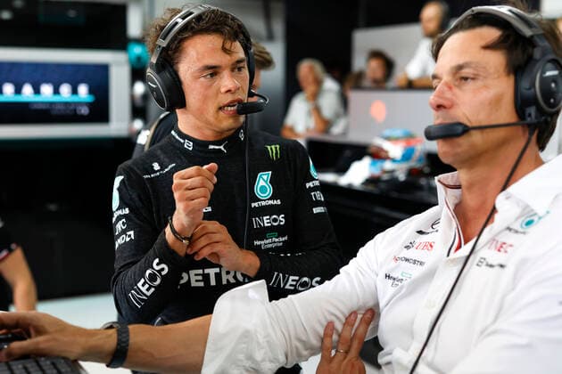 19 Nyck de Vries NLD, Mercedes AMG Petronas F1 Team , Toto Wolff AUT, Mercedes AMG Petronas F1 Team , F1 Grand Prix of France at Circuit Paul Ricard on July 22, 2022 in Le Castellet, France Photo by HOCH ZWEI Le Castellet France